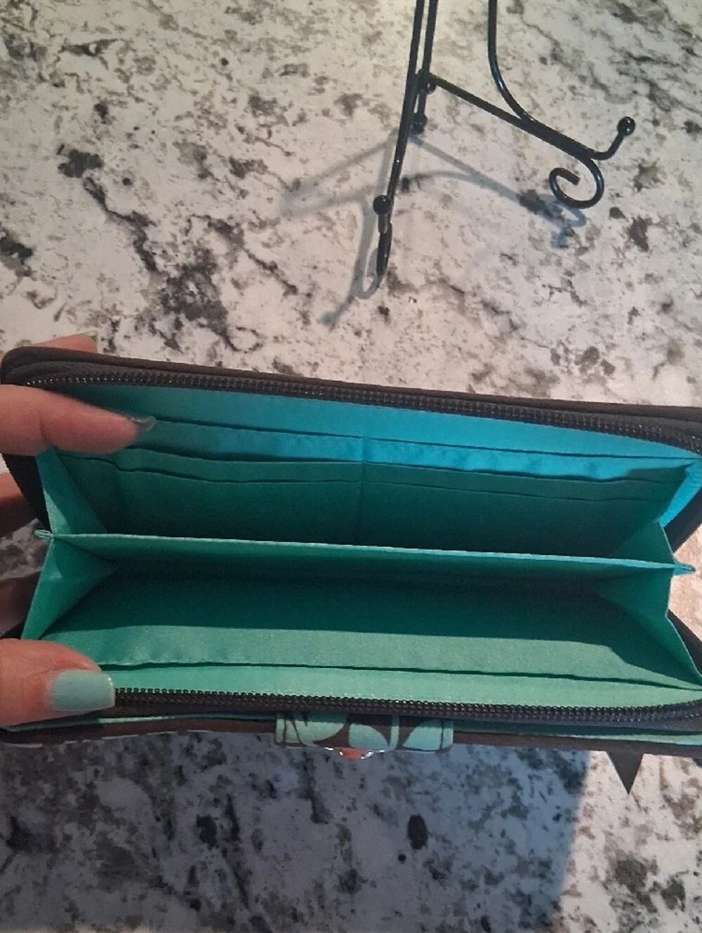 Vera Bradley Quilted Turnlock Wallet In Shower Vines